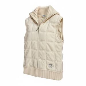 Chanel Ivory Quilted Wool Puffer Vest with Zip Front & High Collar - S/M